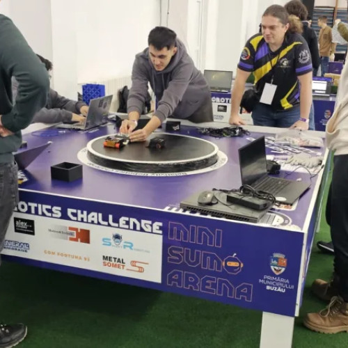Deschiderea competiției internaționale de robotică la Liceul Teoretic „Alexandru Marghiloman”