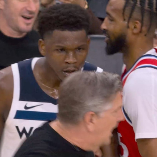 Anthony Edwards strigă la Chris Finch după un coș decisiv împotriva Clippers