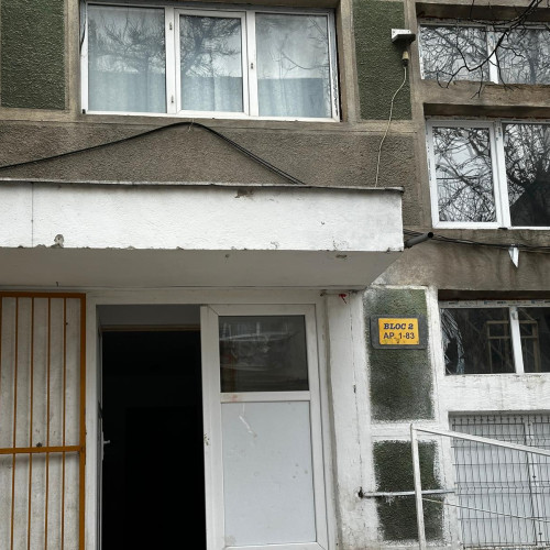 Conflict între vecini în Galați: O familie cere relocarea unui locatar