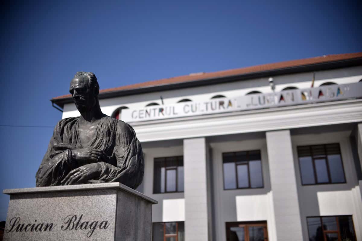 Vernisaj de pictură la Centrul Cultural „Lucian Blaga” din Sebeș