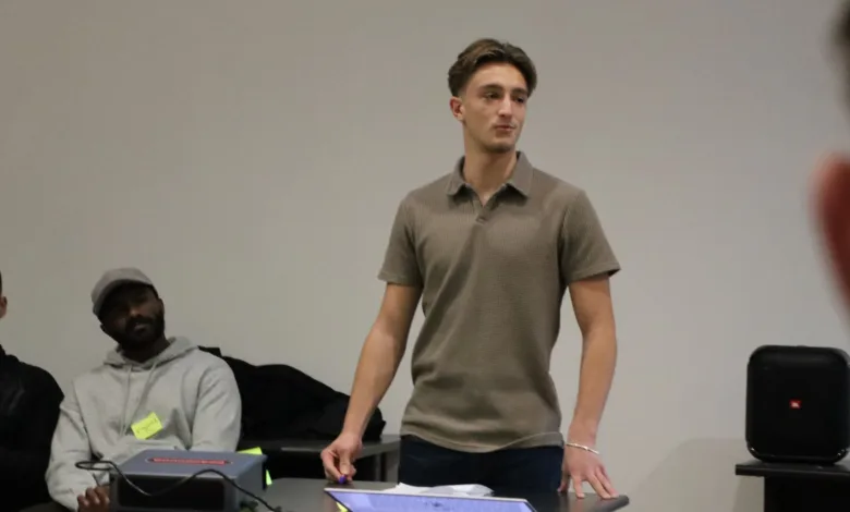 Claudiu Pîrvu din Râmnicu Sărat, exemplu de tânăr dedicat voluntariatului