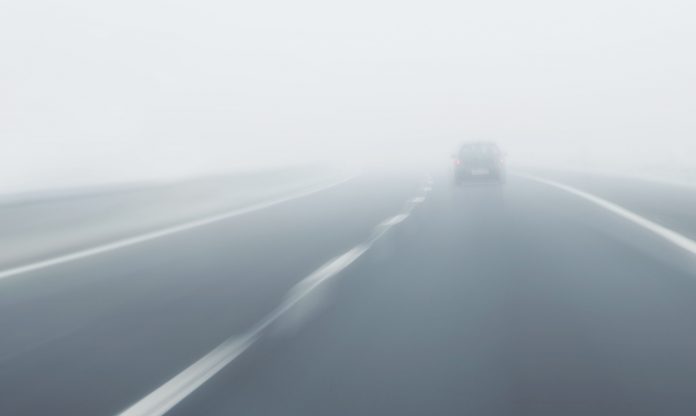 Ceață densă afectează circulația în Vrancea