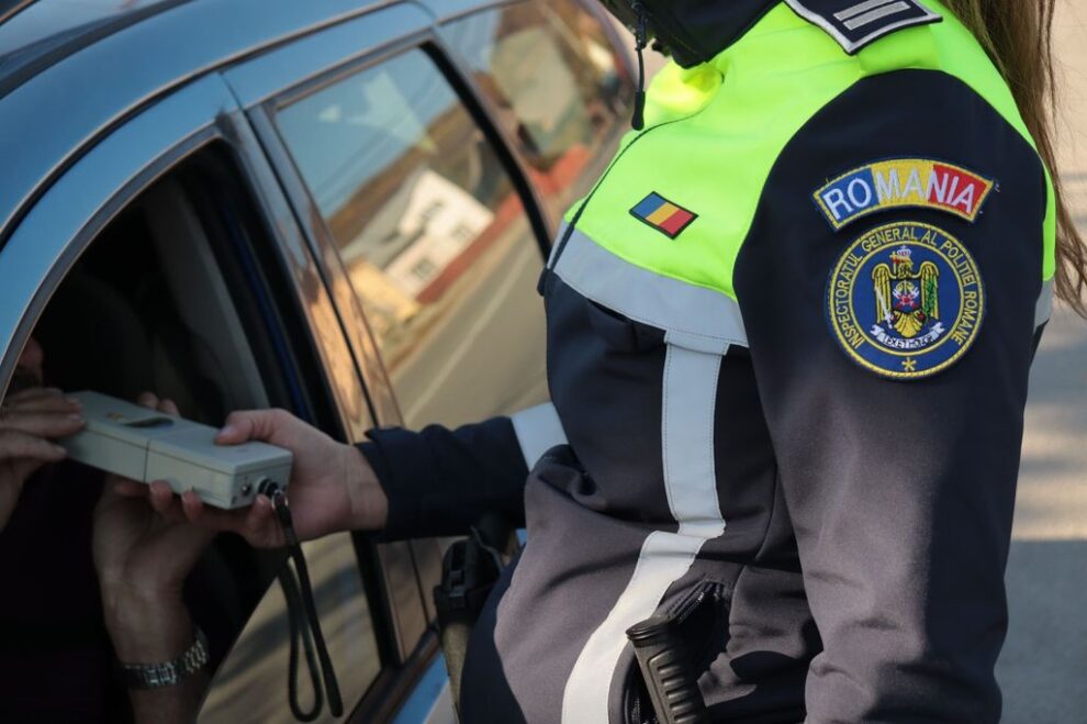 Acțiuni ale poliției pentru respectarea regimului legal de viteză