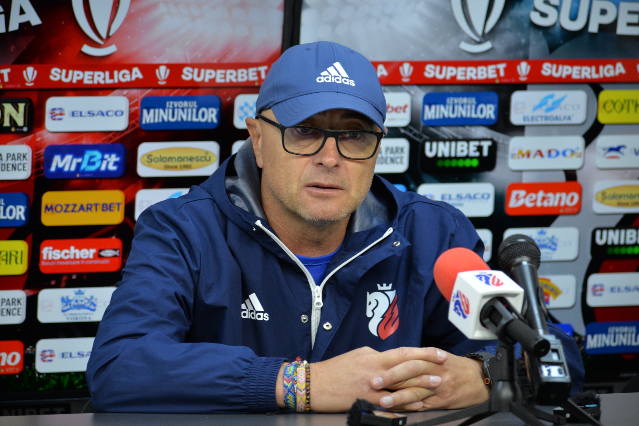 FC Botoșani își schimbă antrenorul după ratarea play-off-ului