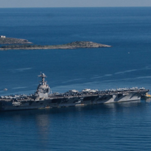 Arestate un georgian suspectat de spionaj la baza navală Souda din Creta