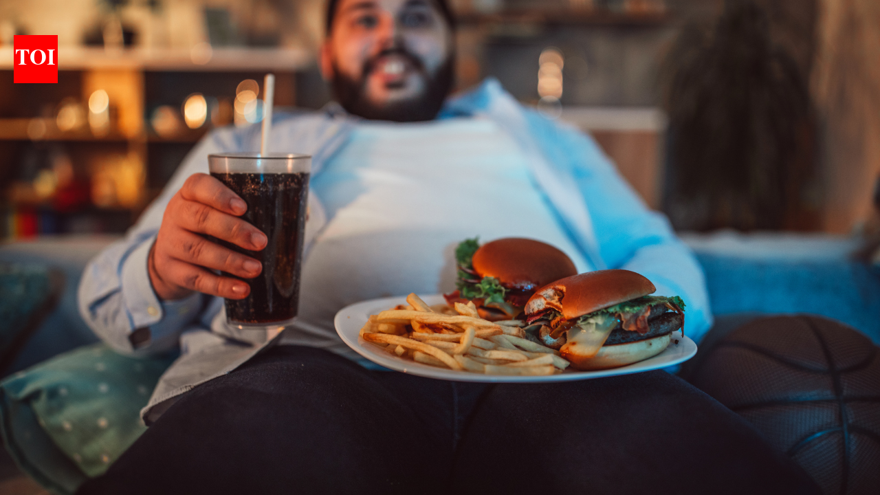 Obiceiurile tale de seară ar putea încetini metabolismul: 5 obiceiuri esențiale pentru a stimula digestia și a ajuta la pierderea în greutate