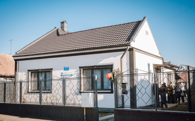 Trei milioane de lei pentru locuințe protejate pentru adulți cu dizabilități în Mureș