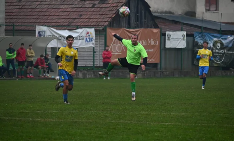 Vremea nefavorabilă amână meciurile din fotbalul buzoian