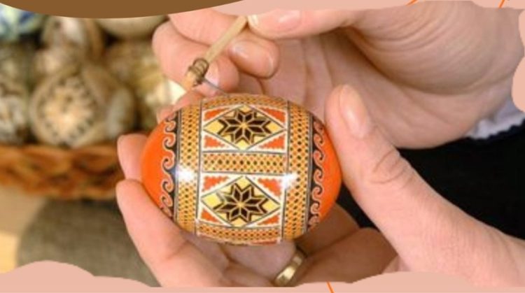 Atelier de încondeiat ouă la Muzeul Județean de Istorie și Arheologie Maramureș