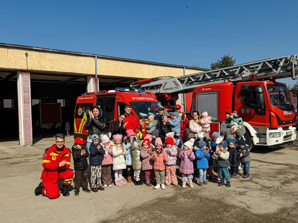 Pompierii din Argeș organizează activități în Săptămâna Protecției Civile