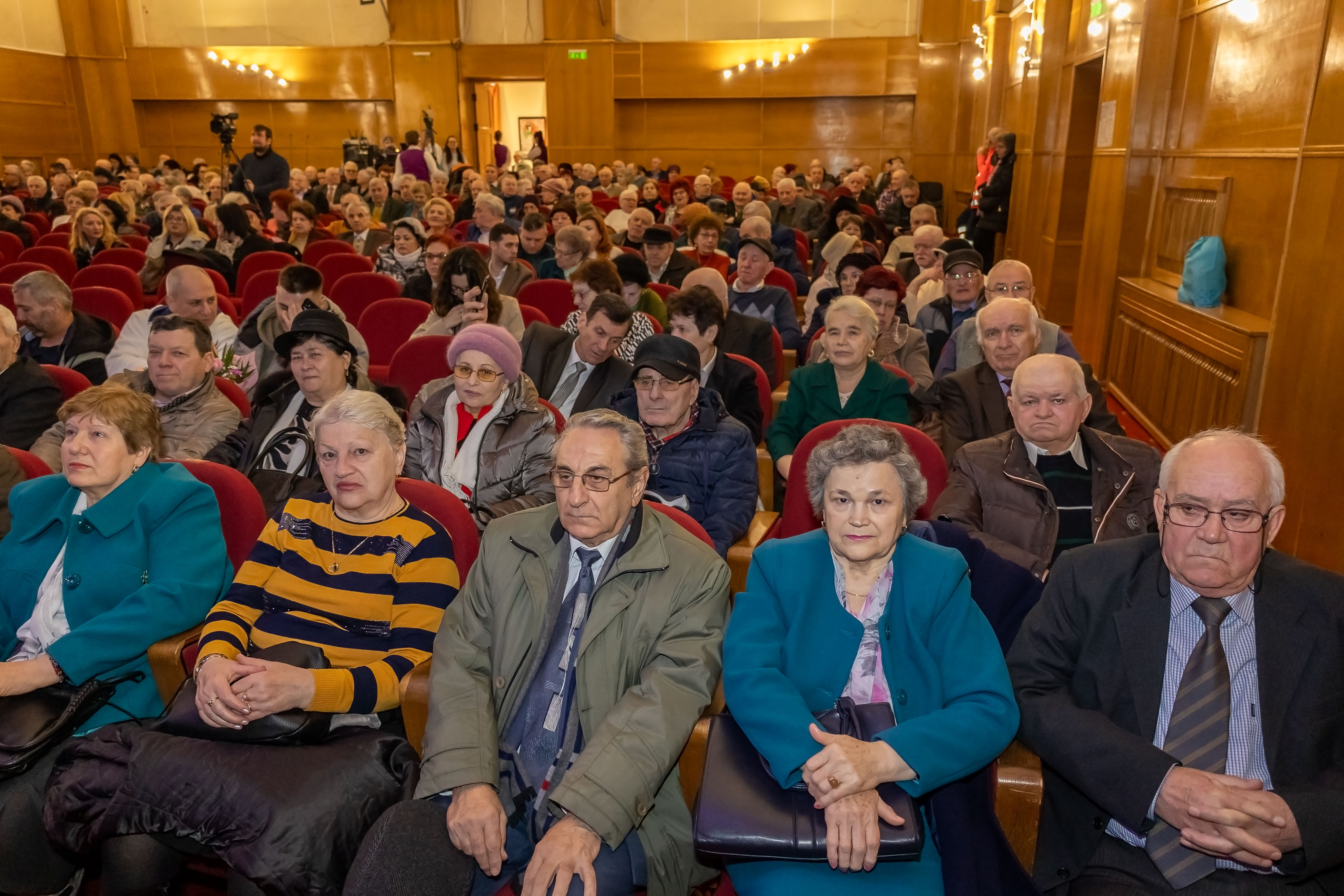 177 de cupluri premiate pentru 50 de ani de căsnicie la Galați