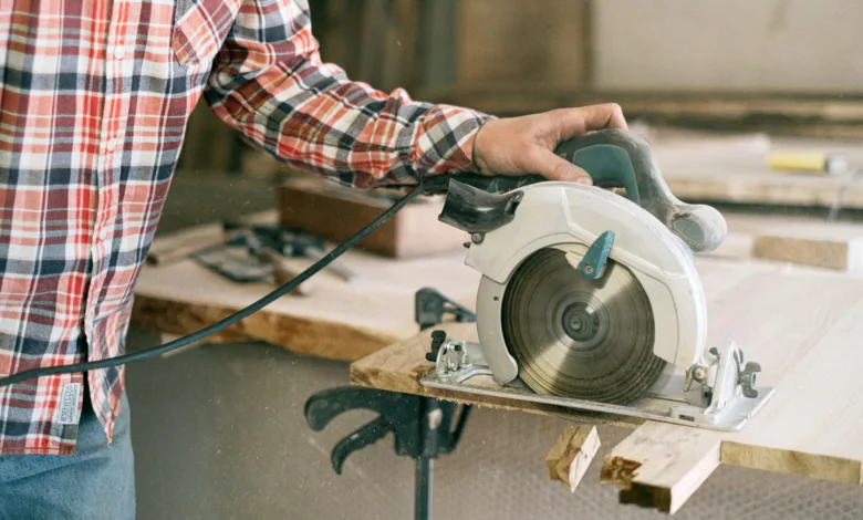 Cumpărăturile online pentru accesorii de mobilă: economisește timp și bani