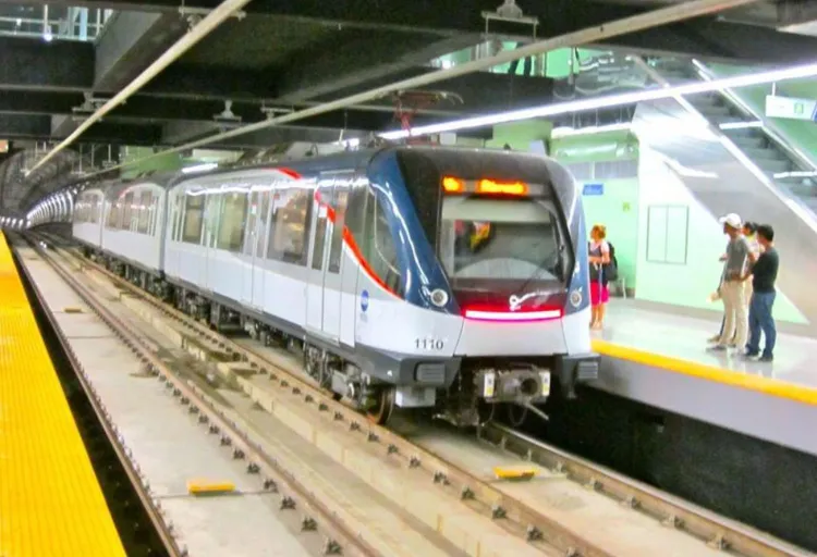 Proiectul trenului metropolitan din Cluj avansează cu desemnarea firmei de supervizare