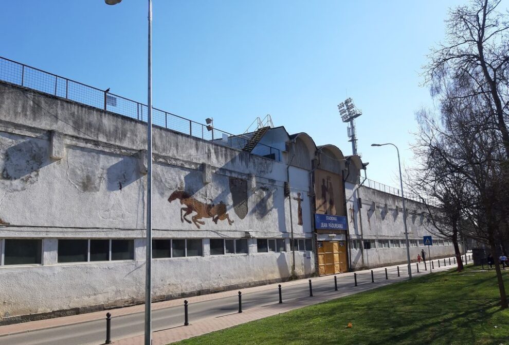 Primăria Bistrița finalizează achitarea pentru Stadionul Jean Pădureanu