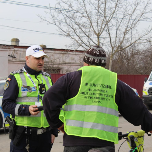 Poliția Tulcea lansează campania „Sunt vizibil” pentru siguranța pietonilor și bicicliștilor