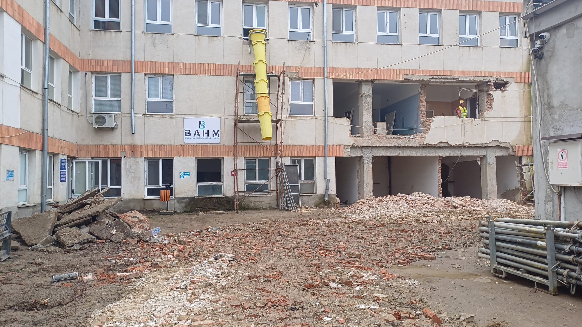 Reabilitarea Secției de Oncologie de la Spitalul Județean Mavromati avansează rapid