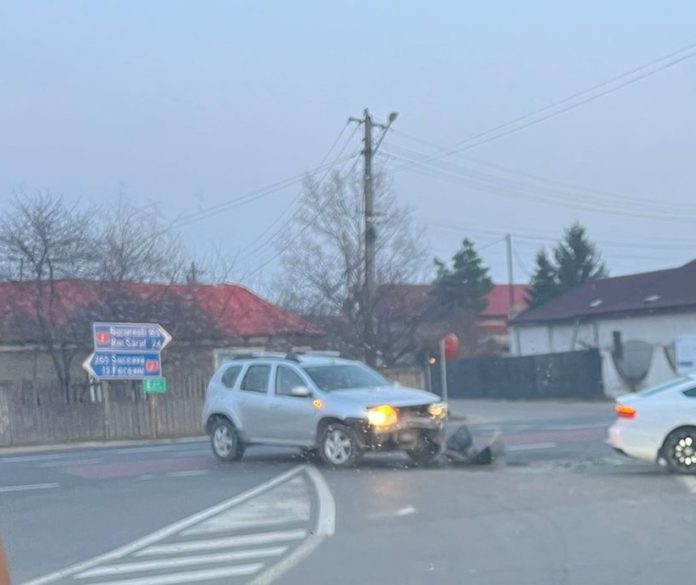Accident rutier pe DN2 E85 în Urechești, două persoane rănite