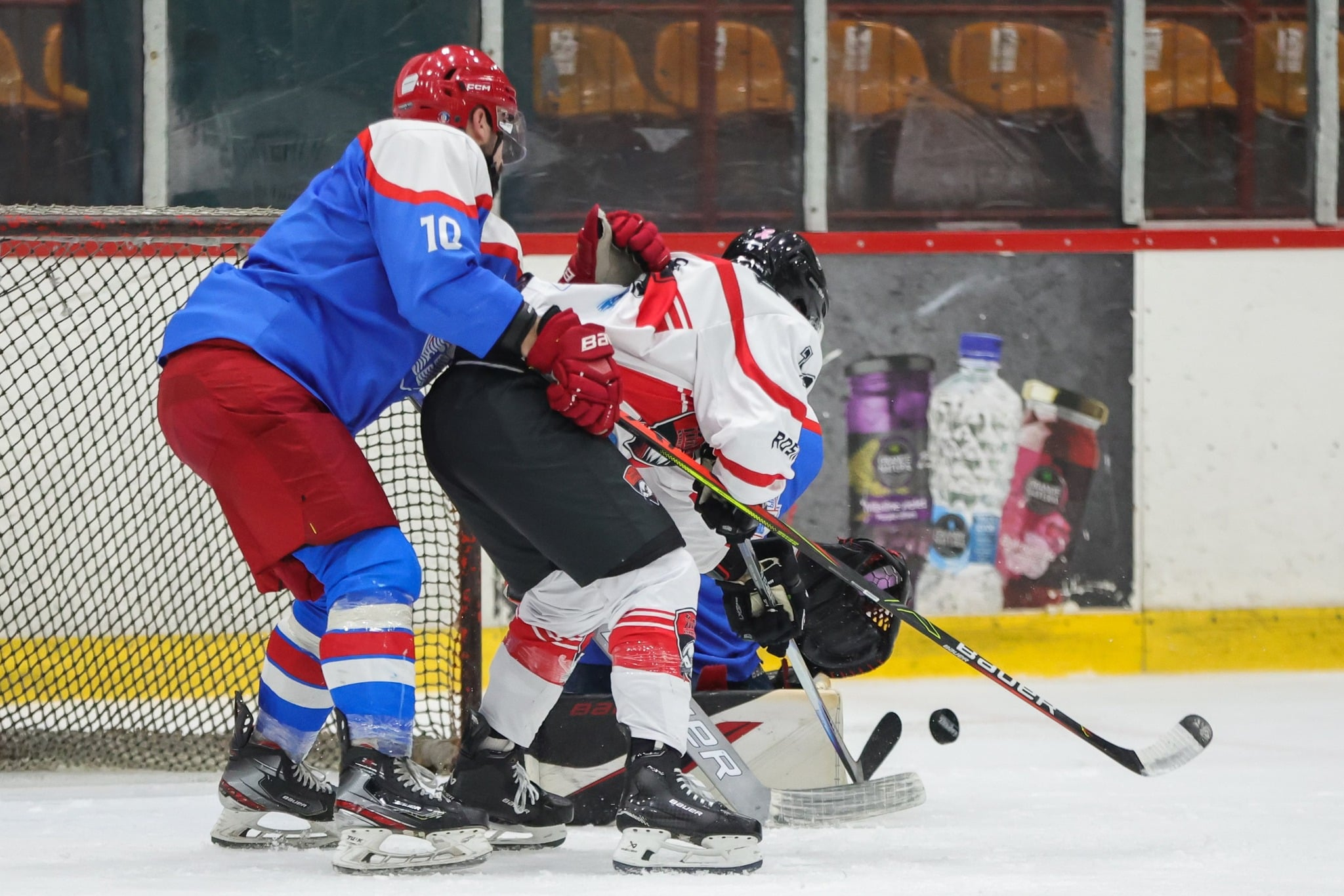 Meciuri importante în hochei și rezultate la atletism în Galați