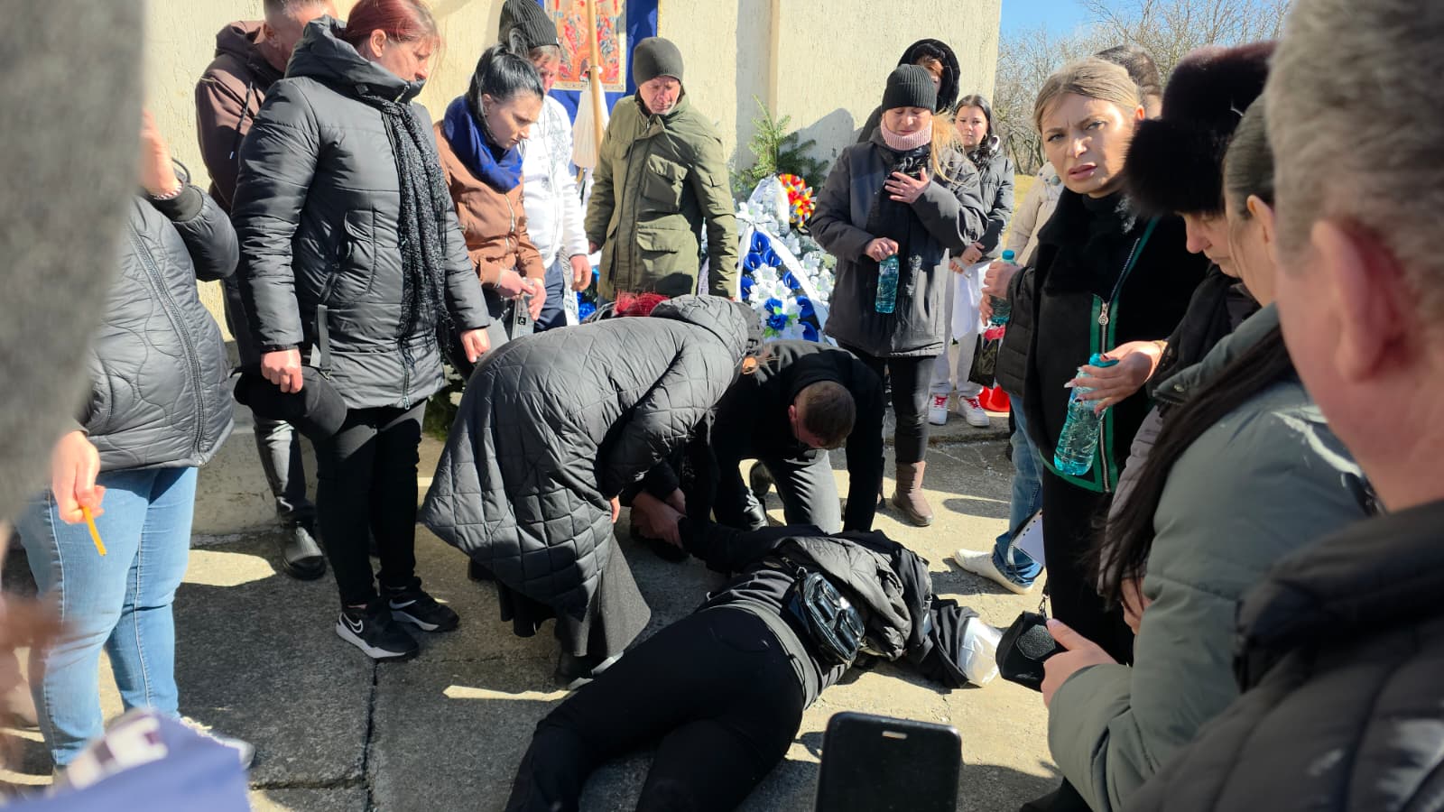 Tragedie în Cucorăni: elevul Dănuț, decedat la doar 14 ani, îngropat astăzi