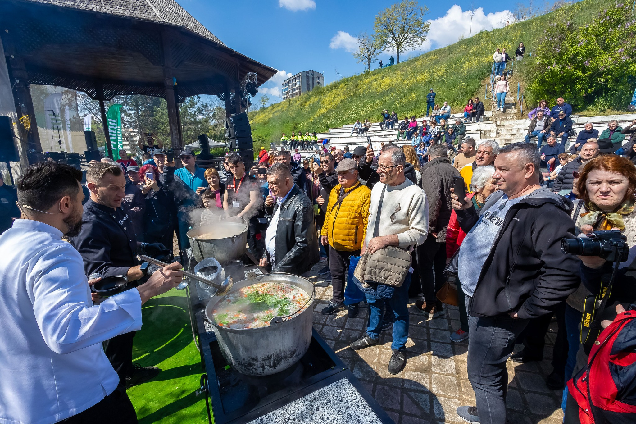 Festivalul Scrumbiei Dunărene revine pe Dunăre în aprilie 2026