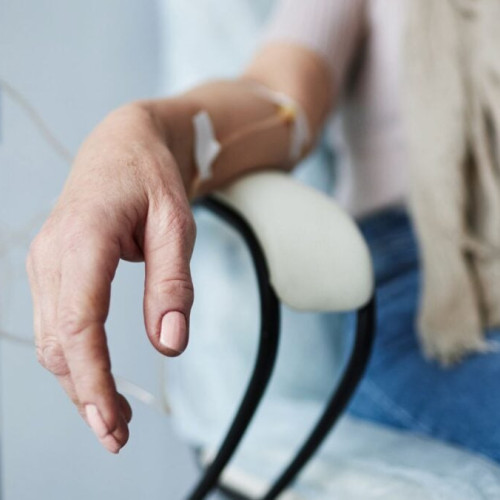 Studiu asupra tratamentelor alternative pentru cancerul mamar găsește un efect secundar sumbru: moartea