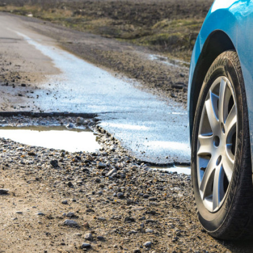 Gropile nesemnalizate: riscuri și sfaturi pentru șoferi