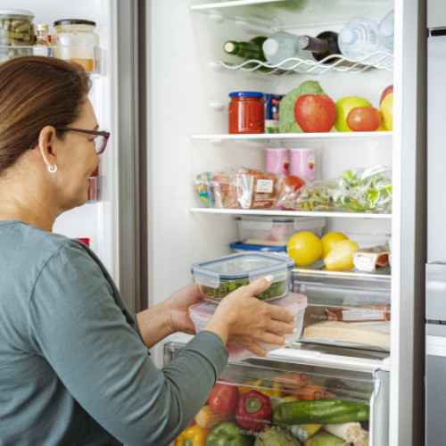 Recomandări esențiale pentru depozitarea alimentelor în frigider