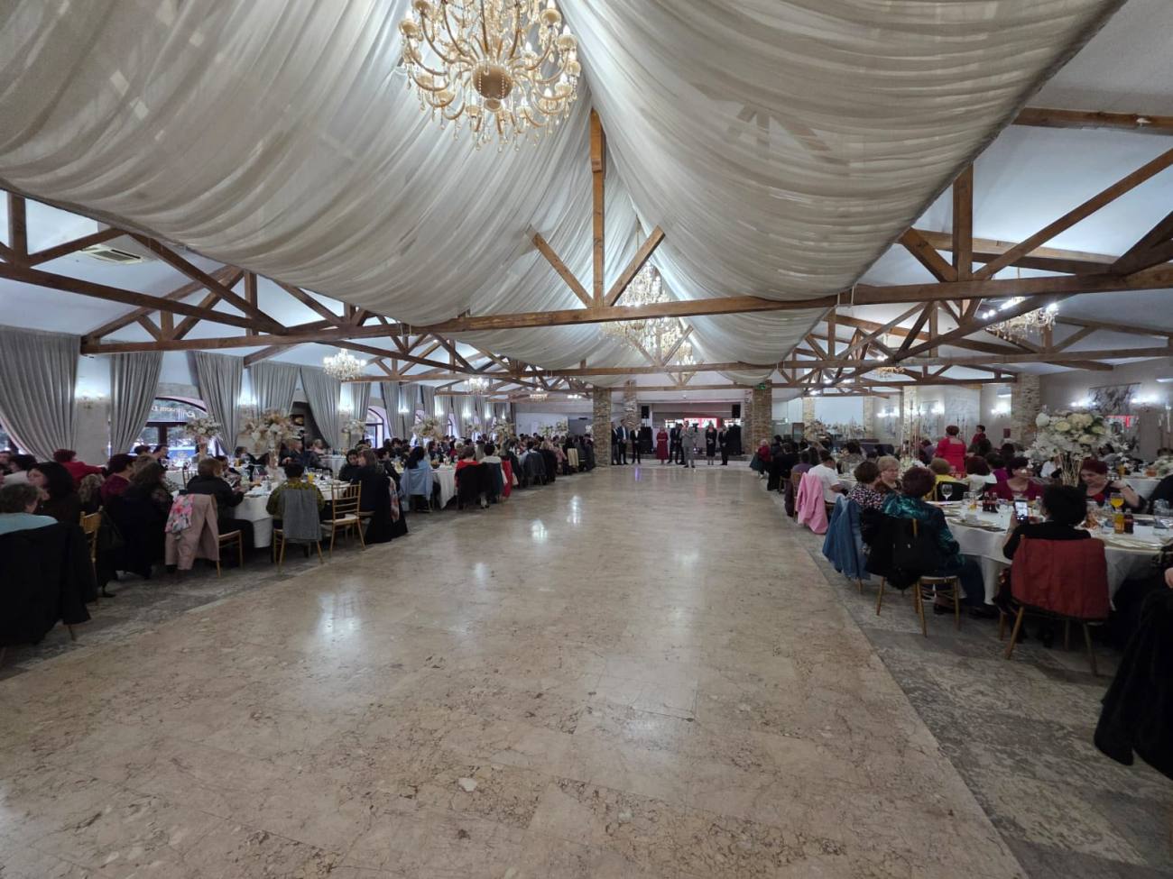 Evenimente festive în Dâmbovița cu ocazia Zilei Internaționale a Femeii