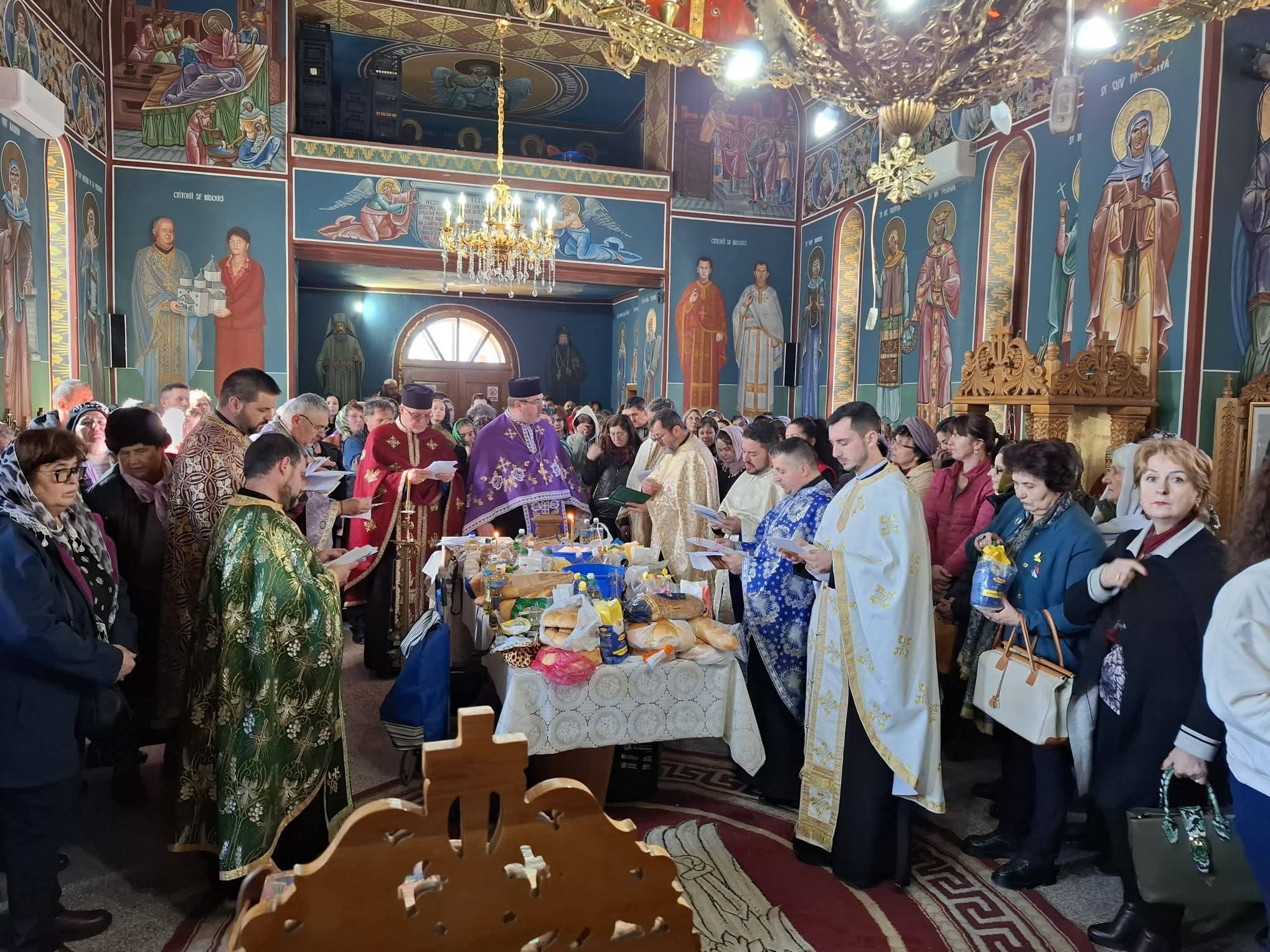 Taina Sfântului Maslu săvârșită la Spitalul Județean din Târgu-Jiu