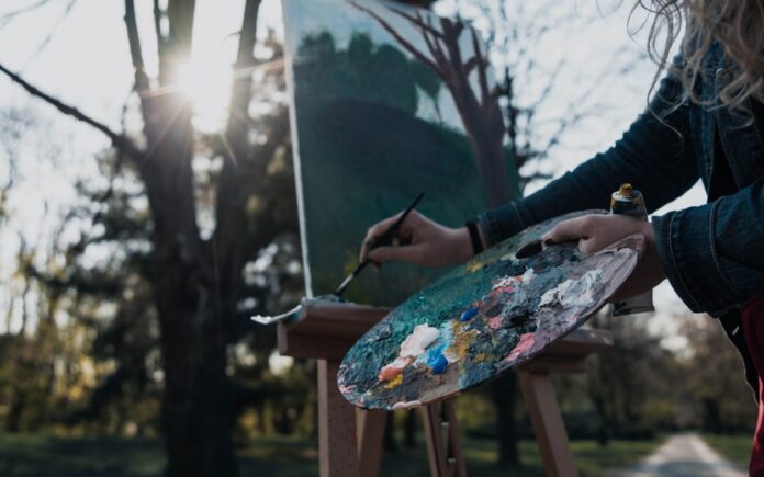 Piața Matache devine atelier de artă de Ziua Internațională a Femeii