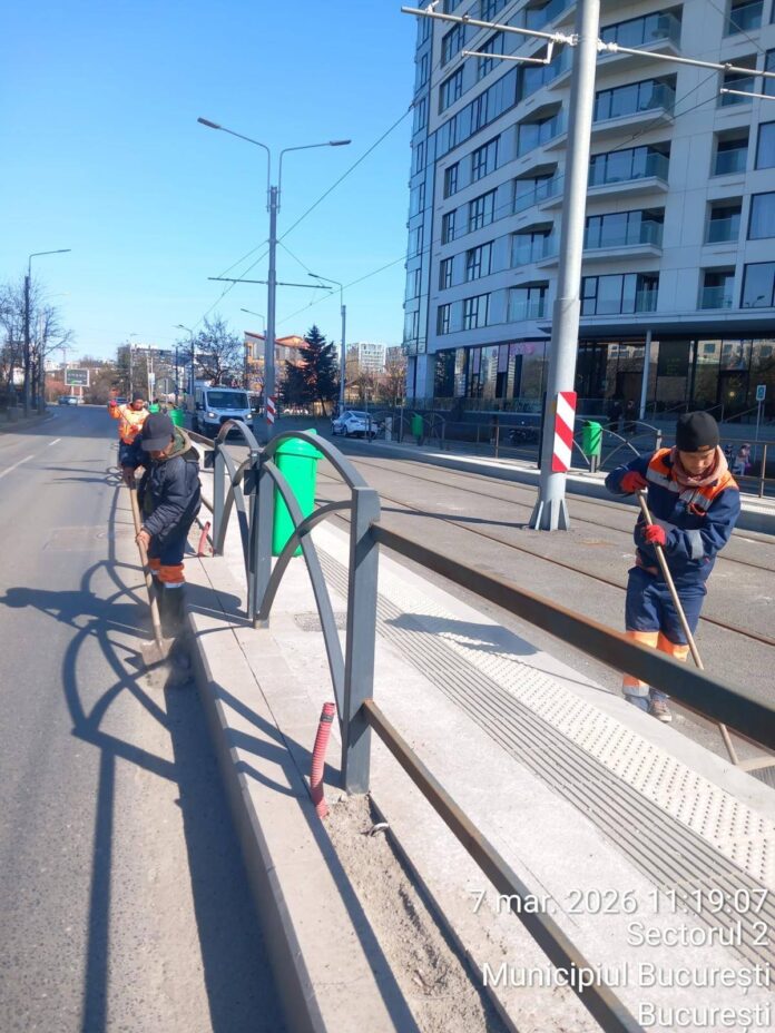 Primăria Sectorului 2 a început curățarea stațiilor STB