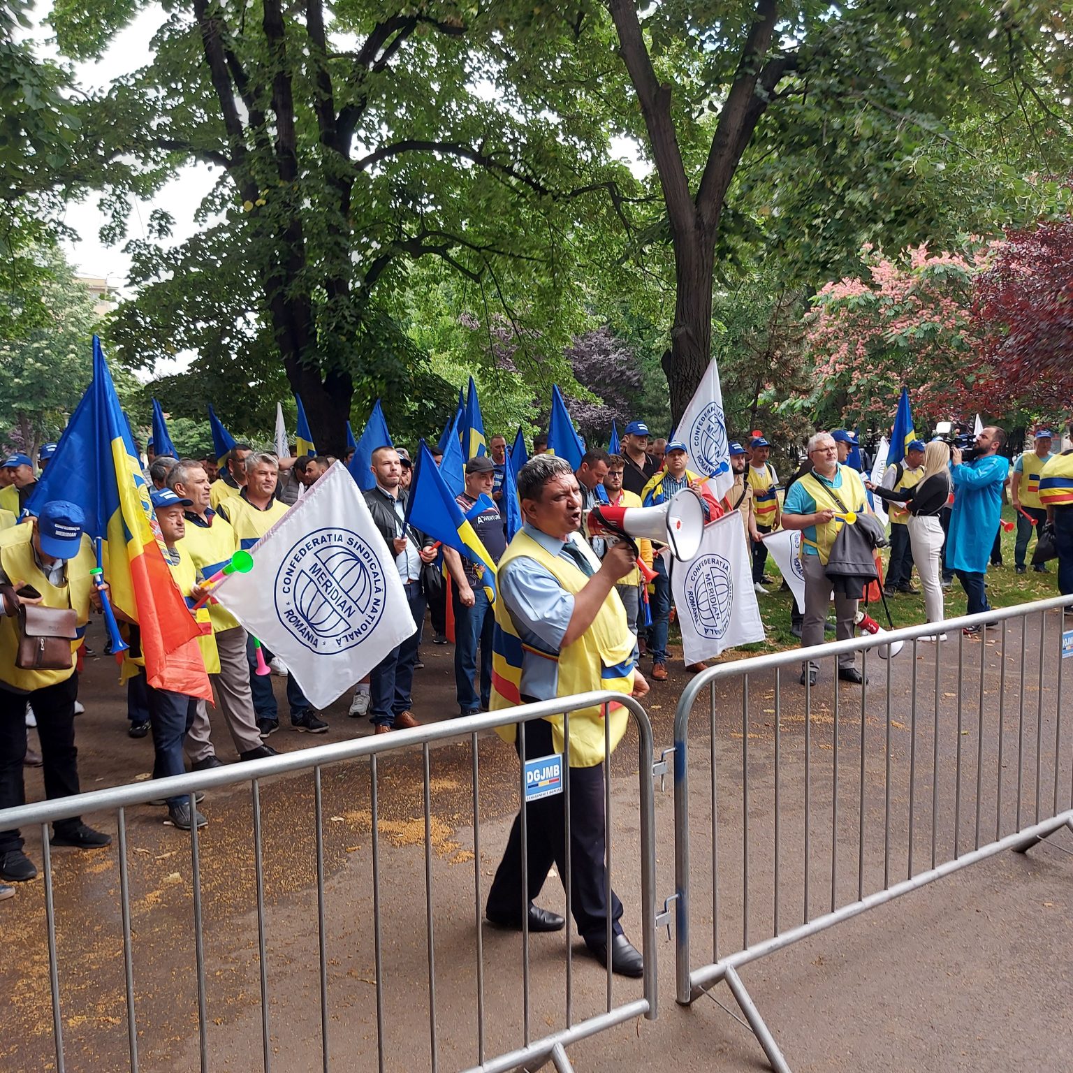 Protestele din martie: profesori, polițiști și pensionari ies în stradă