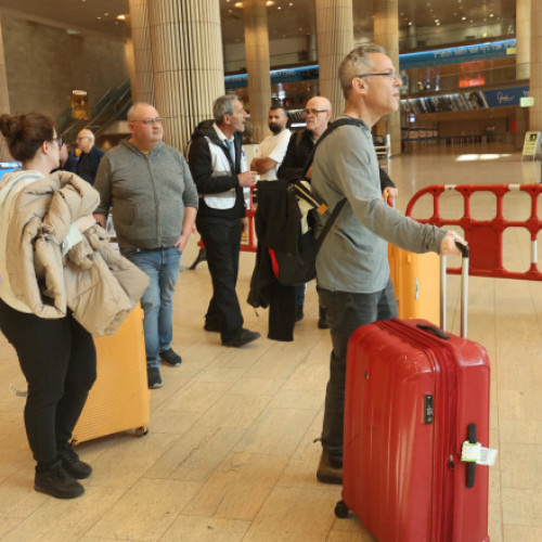 Pasagerii încep să părăsească Israelul după redeschiderea Aeroportului Ben Gurion