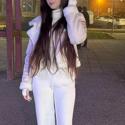 Poliția din Băilești caută o minoră dispărută de acasă