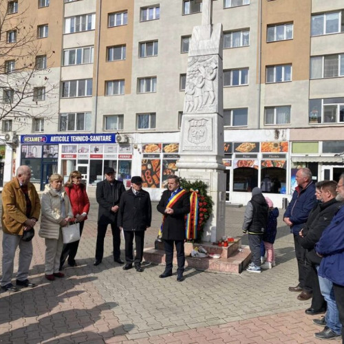 Ziua deținuților politici anticomuniști din Bistrița, marcată cu solemnitate