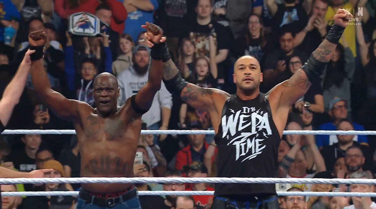 Doi noi contendenți numărul unu coronați la WWE SmackDown