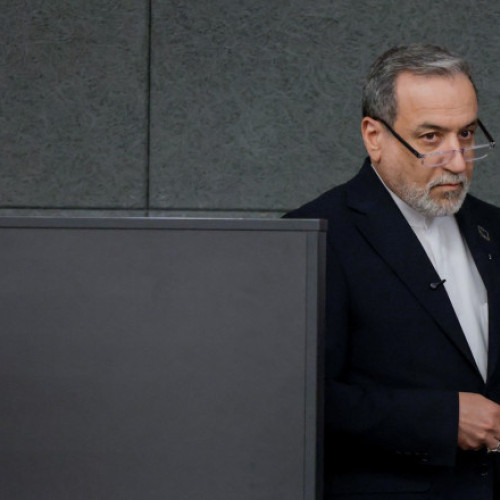 Iranul confirmă cooperarea militară constantă cu Rusia