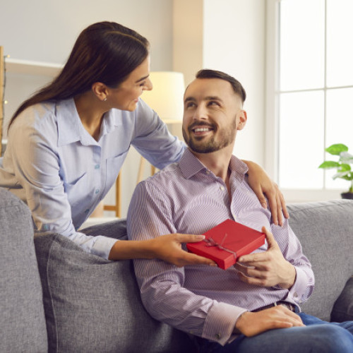 România celebrează Ziua Bărbatului pe două date diferite