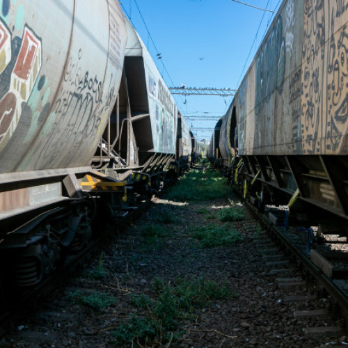 Minor electrocutat în Halta de Mișcare Chiajna după ce s-a urcat pe un tren