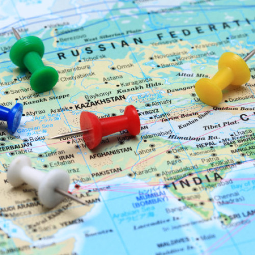 Mark Carney propune o cooperare între puterile de mijloc la Davos