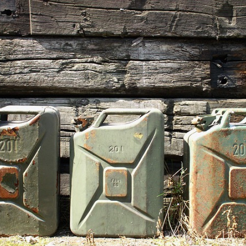 Cotația petrolului Brent crește semnificativ pe fondul tensiunilor din Orientul Mijlociu