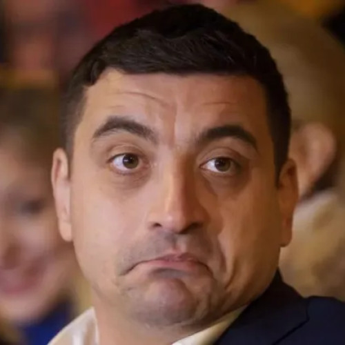 AUR conduce în preferințele românilor, dar cu o tendință de scădere