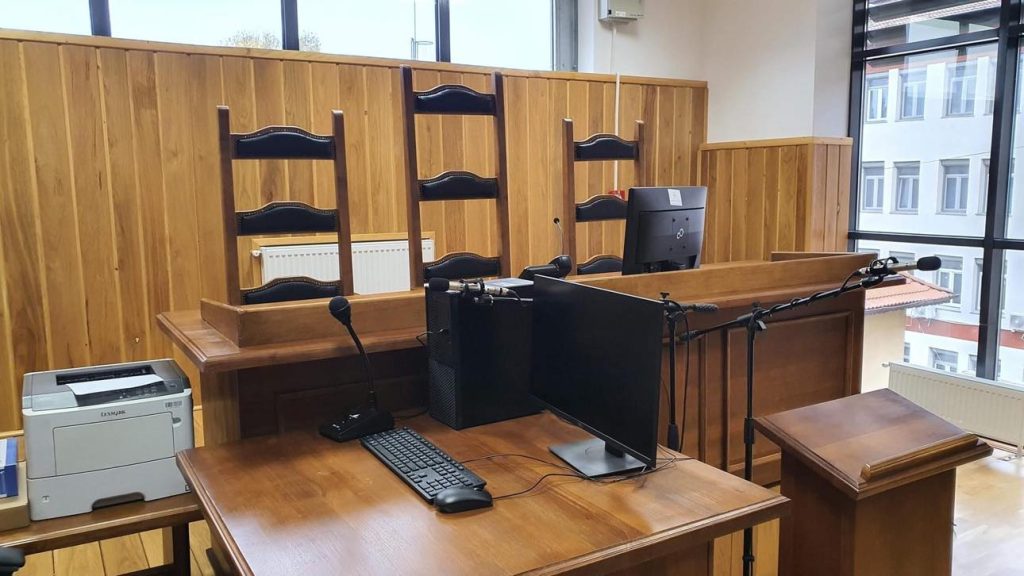 Tânăr din Țicleni plasat sub control judiciar după incidentul cu iubita