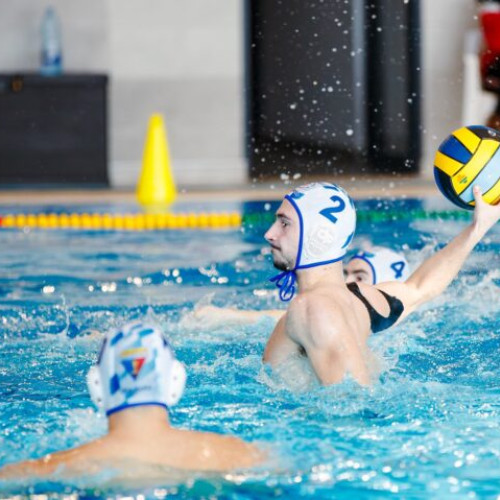 CSM Tg. Mureș întâlnește campioana CSM Oradea în Superliga de polo