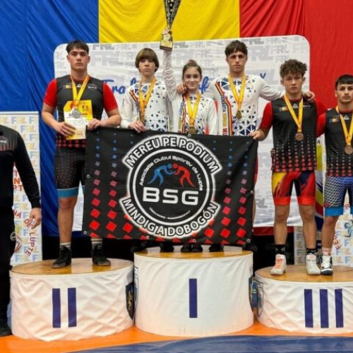Sportivii din Târgu Mureș strălucesc la Campionatul Național Individual de Lupte