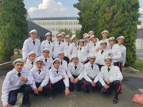 Încep înscrierile pentru colegiile naționale militare în 2026