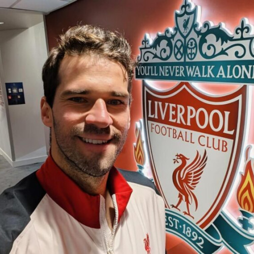 Liverpool trebuie să se descurce fără Alisson în meciul cu Galatasaray