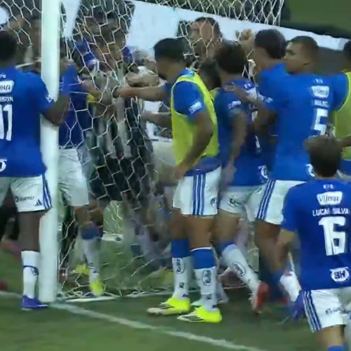 Încăierare violentă la finala campionatului din Minas Gerais