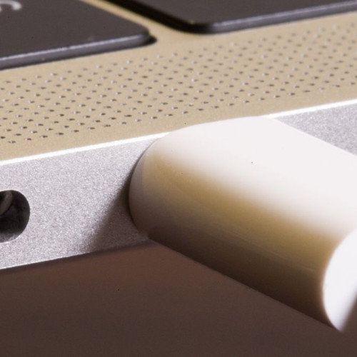 Force Your MacBook to Only Charge up to 80 Percent (and Why You Should) - WIRED