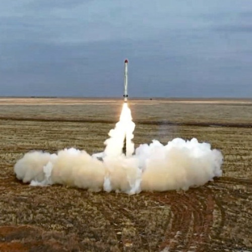 Estonia discută extinderea umbrelei nucleare franceze, a anunțat premierul Kristen Michal